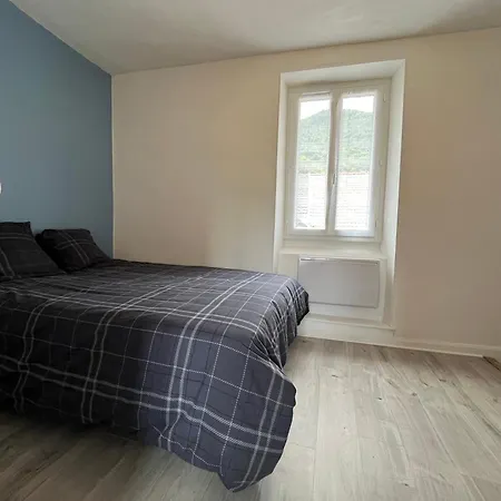 Maison Du Plateau De Beille Les Cabannes (Ariege)