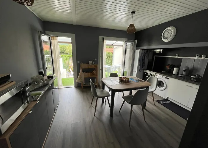 別荘 Maison Du Plateau De Beille レ・キャバネス