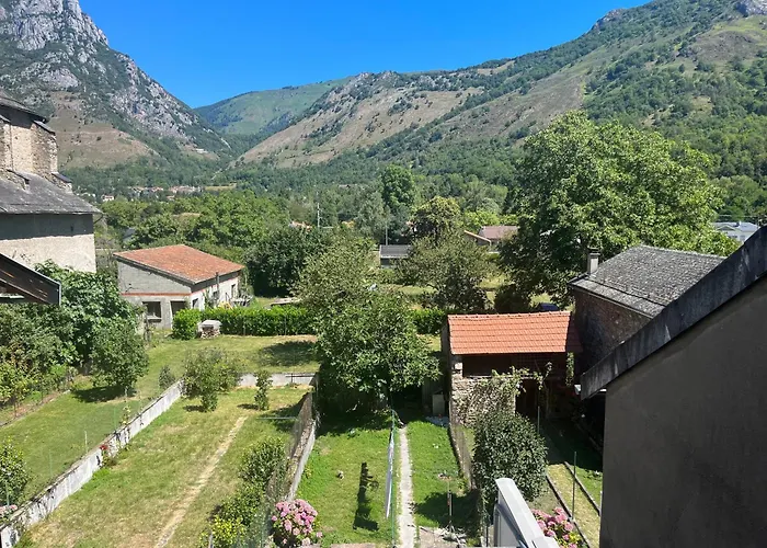 別荘 Maison Du Plateau De Beille レ・キャバネス